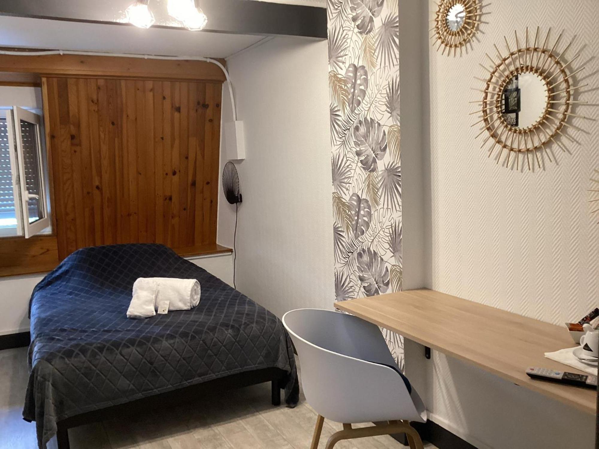 Auberge De La Voute Chooz Luaran gambar